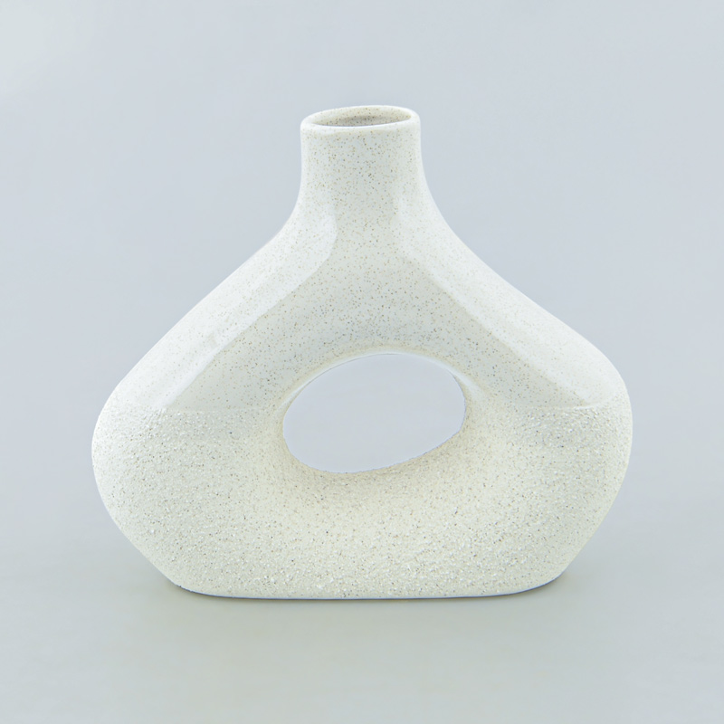 Vase donut 'Living' bicolore en porcelaine L'Incroyable